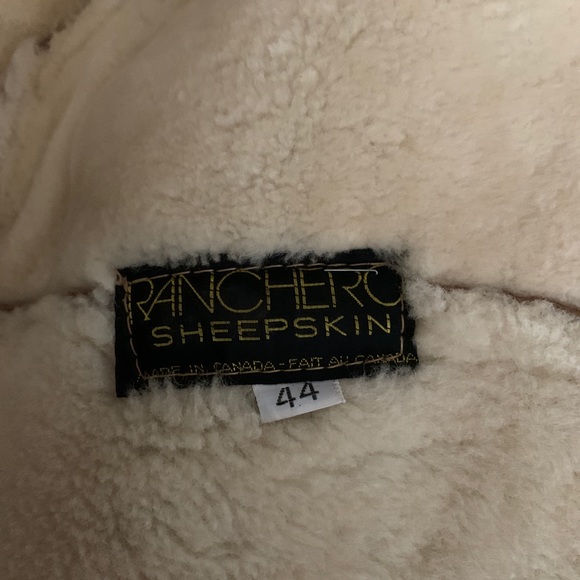 Men’s sheepskin car coat. - Picture 2 of 4